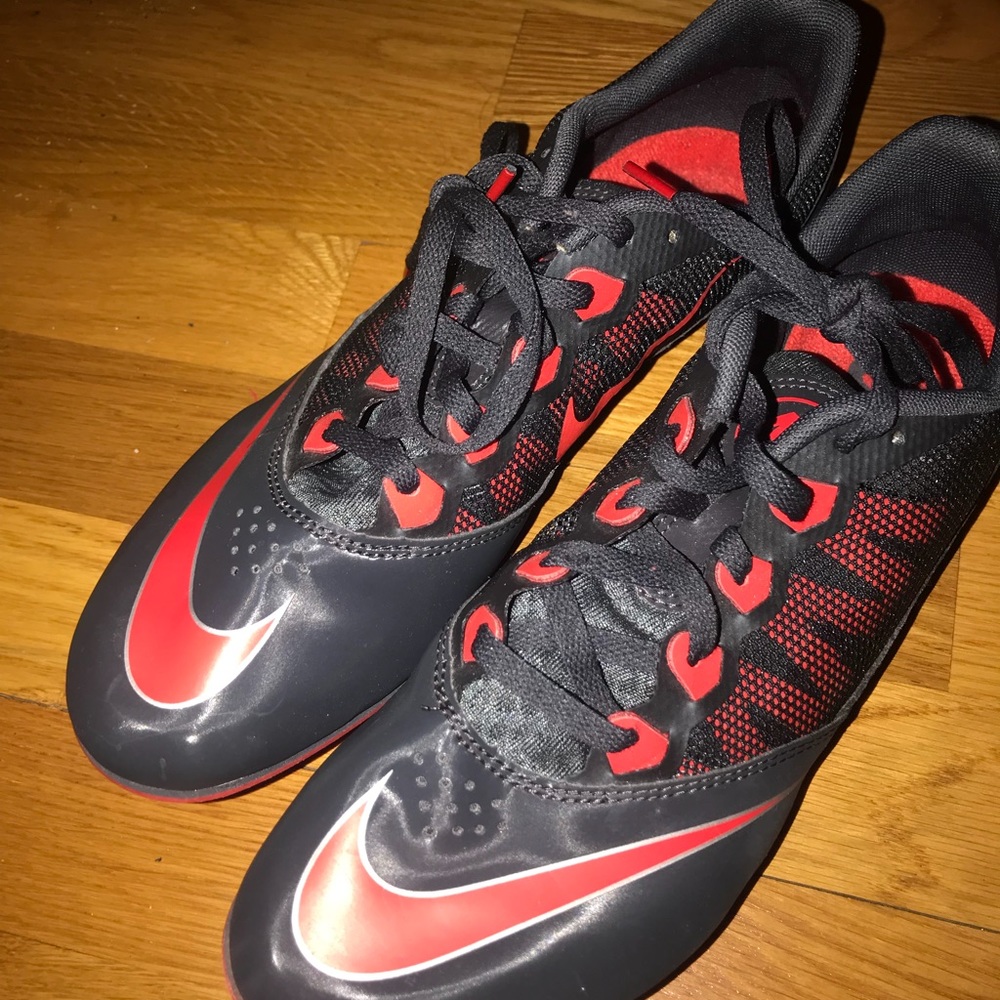 Cleats shoes
